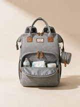 Ayviora Cloud Bag Stone - geopend met alle vakken zichtbaar