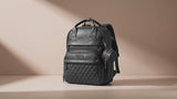 Ayviora Lune Bag Noir - de tas klapt open tot verschoonstation